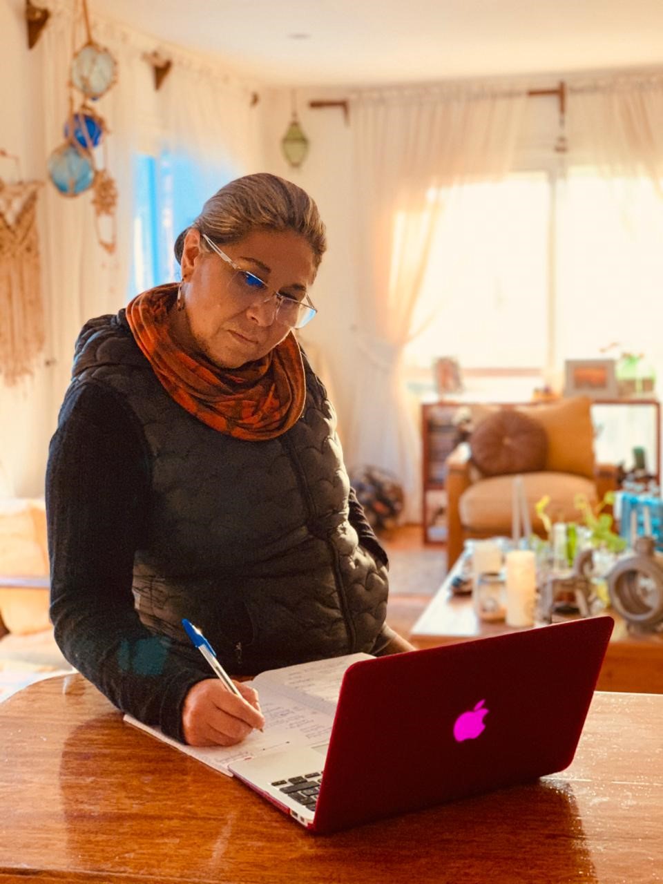 Psicóloga Coordinadora CAVI Arica cursa Programa Internacional