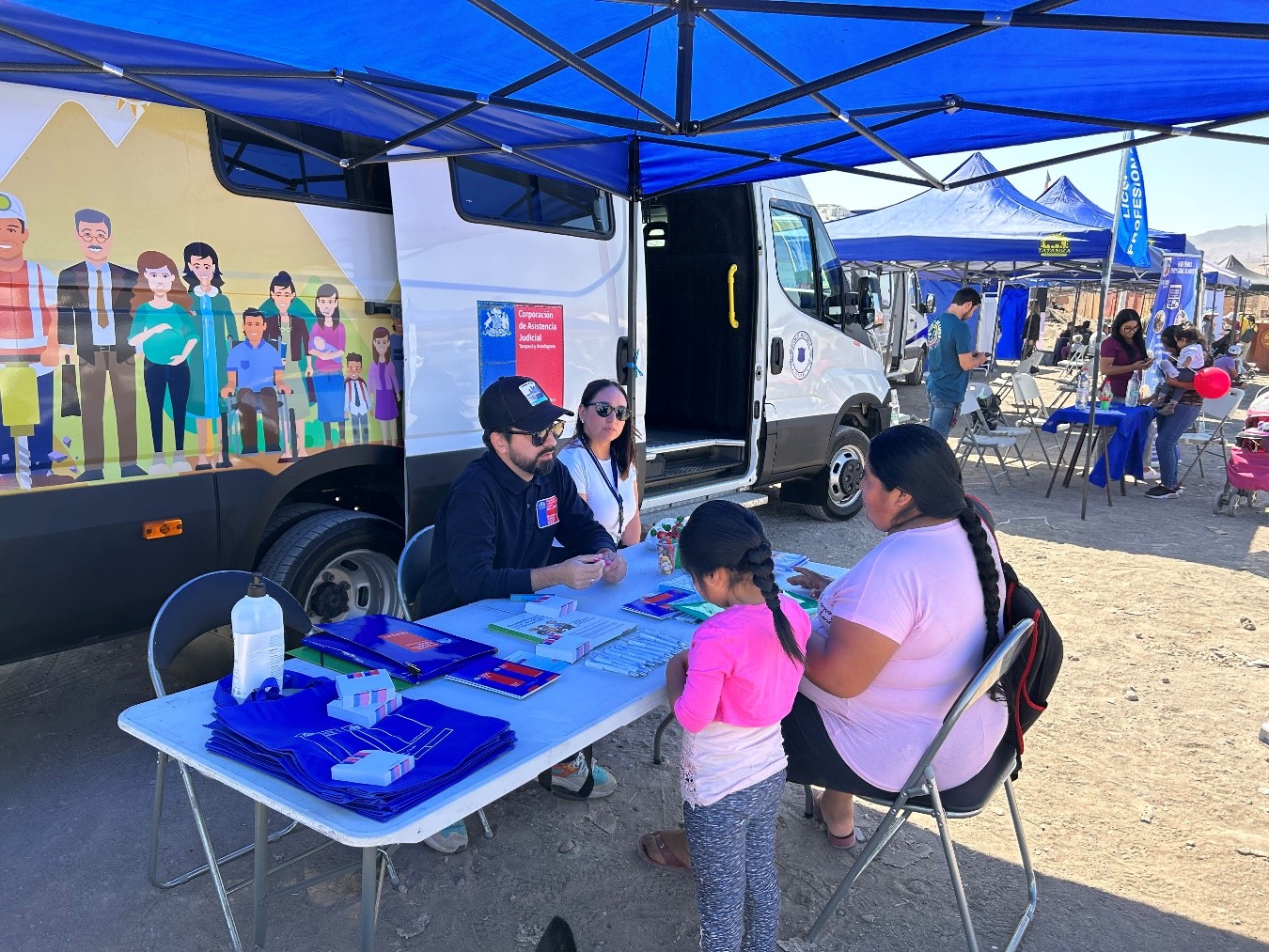 CAJTA participa en “FERIA DE OPORTUNIDADES” en sector El Boro, Alto Hospicio