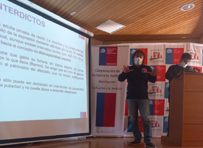 CAJTA capacitó sobre interdicción en Hospital Marcos Macuada de Tocopilla.