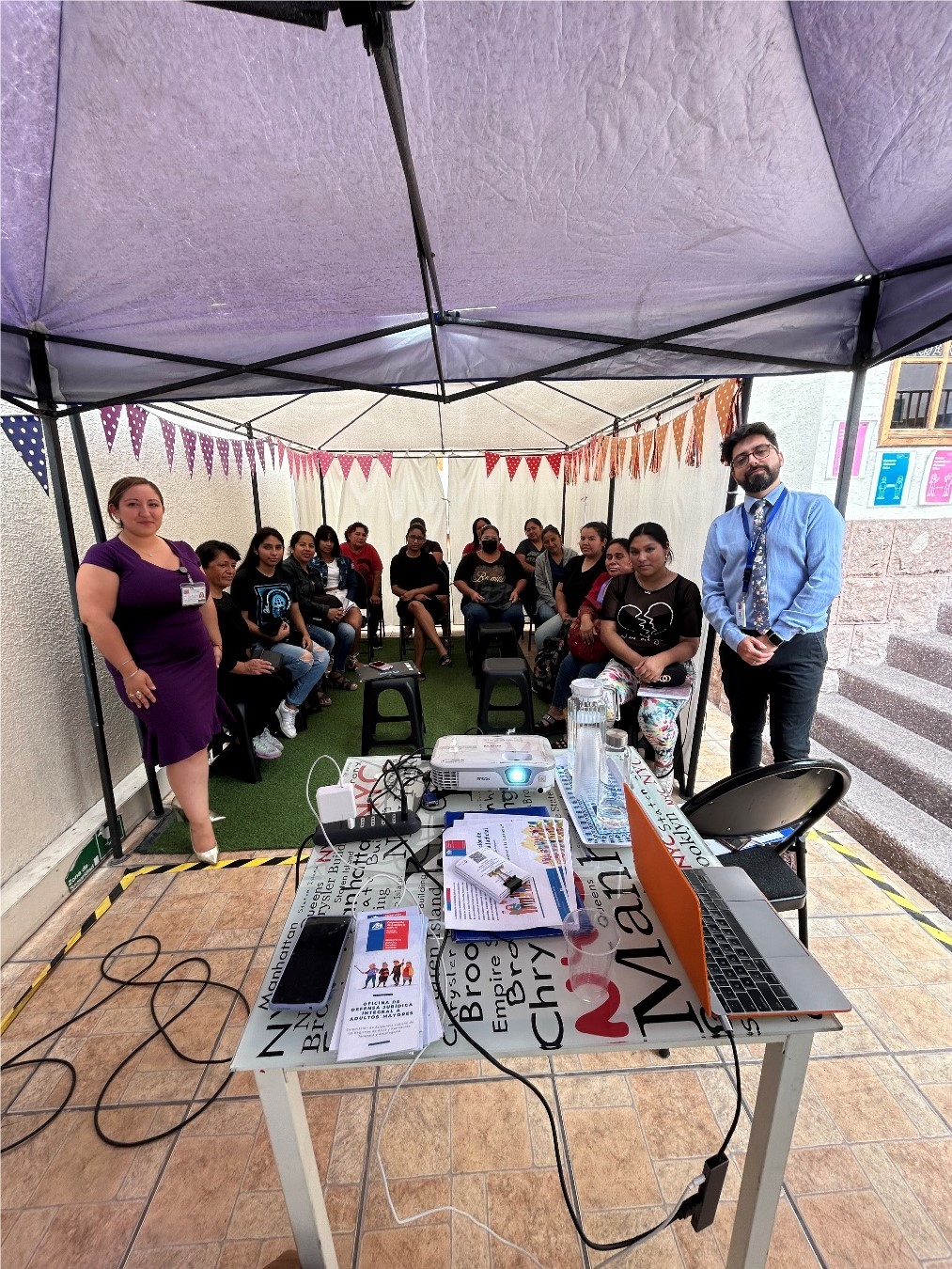 Abogado de Migración de Tarapacá realiza charla sobre Ley de Migración y Extranjería