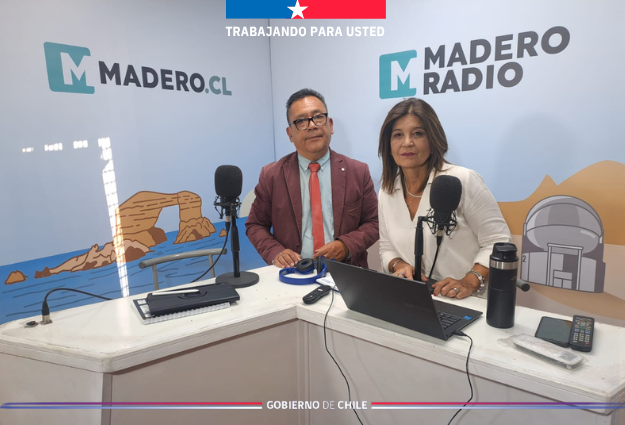 Abogado Jaime Urrea García del Consultorio Jurídico Centro Antofagasta participó en una entrevista en Radio Madero