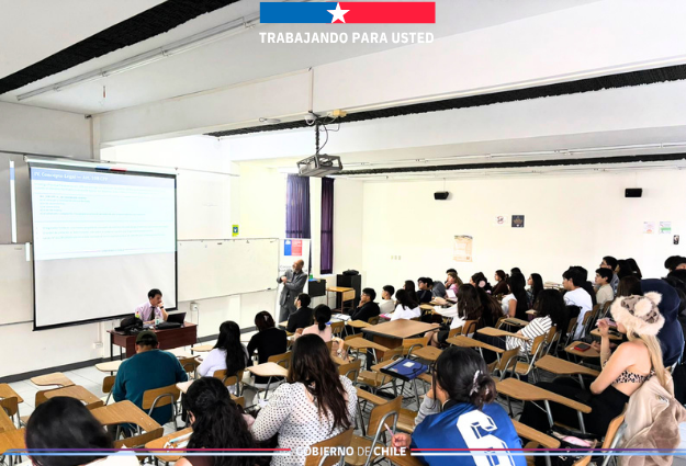 CAVI de Arica participa en jornada académica de la Universidad de Tarapacá